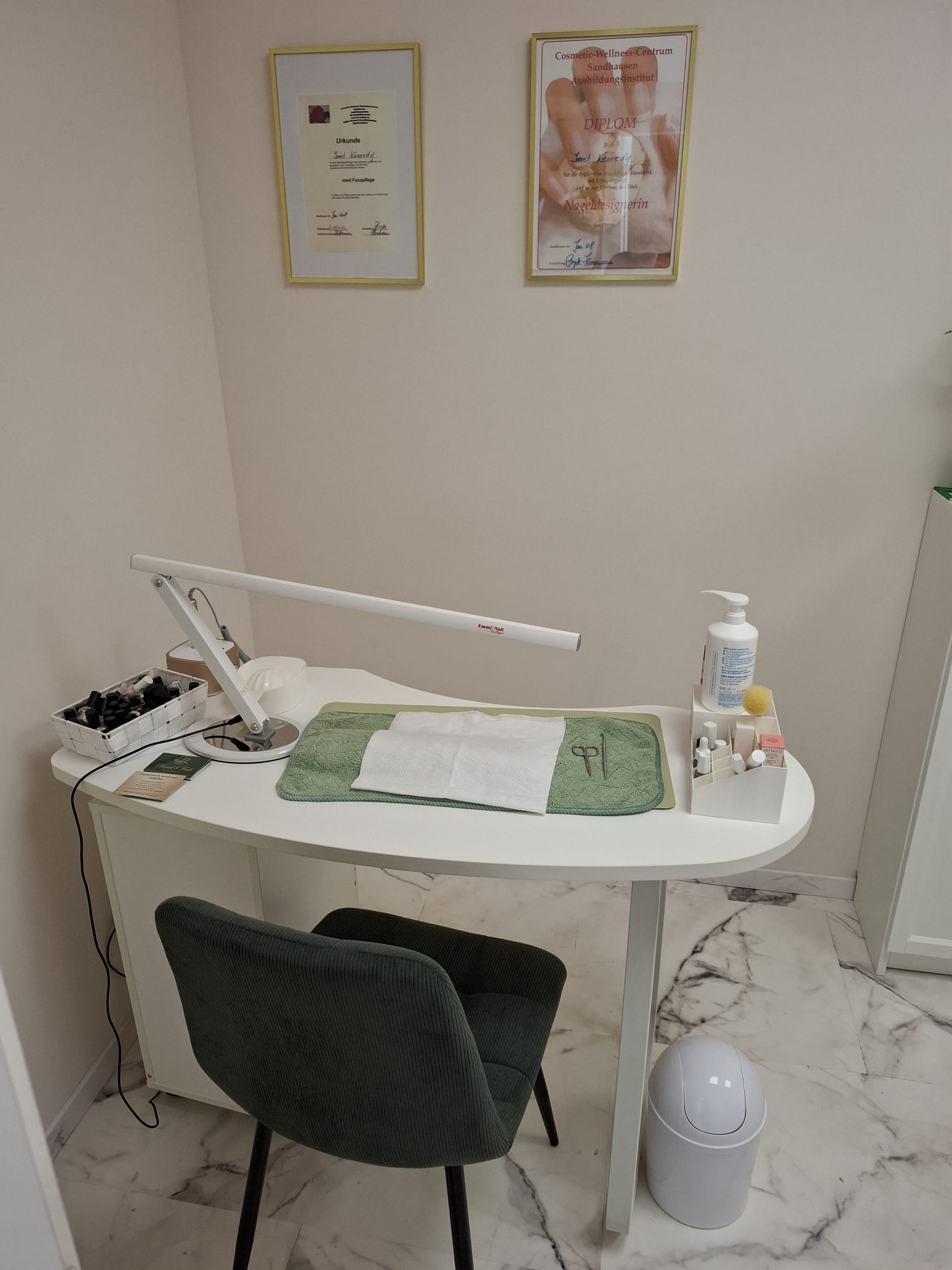 Behandlungsraum für Handpflege